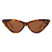 Load image into Gallery viewer, The GWEN Cat-Eye Sunnies in Tortoise Shell
