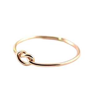 SELMA Dainty Knot Ring in 14K Goldplate