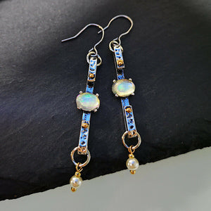 SHAWNA Silver Hammered Moonstone Drops